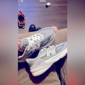 New balance shoes